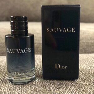 Dior SAUVAGE Travel Size 10 ml 0.34 FL OZ MINIATURE VIP GIFT
